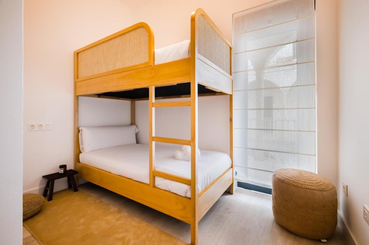 Апартаменты Stylish Designer Duplex-3Beds 2Baths-Puerta Carmona Centro Севилья Экстерьер фото