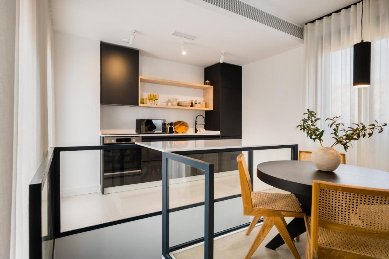Апартаменты Stylish Designer Duplex-3Beds 2Baths-Puerta Carmona Centro Севилья Экстерьер фото